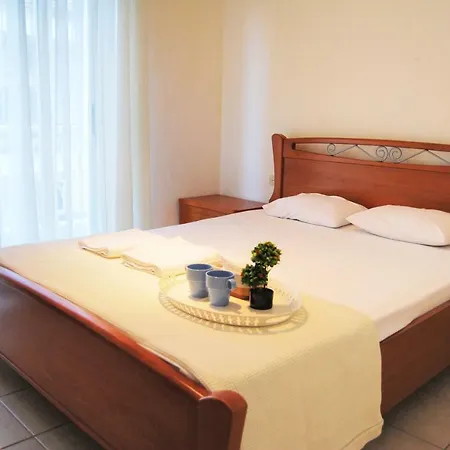 Apartamento Alex's PalaiónTsiflíkion